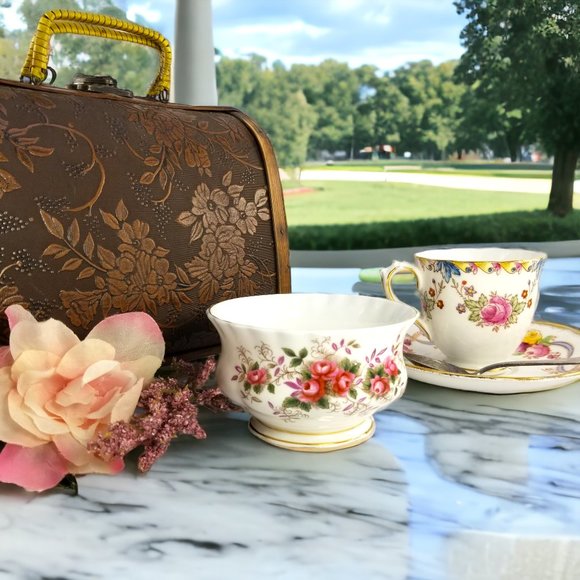 Royal Albert Open Sugar Bowl Fine Bone China Lavender Rose Montrose Sugar Bowl - Picture 5 of 11